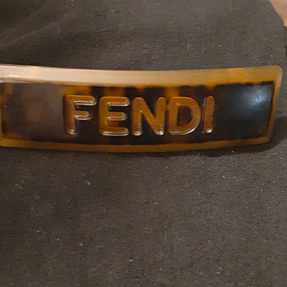 FENDI BARRETTE RARE EUC AUTHENTIC VINTAGE